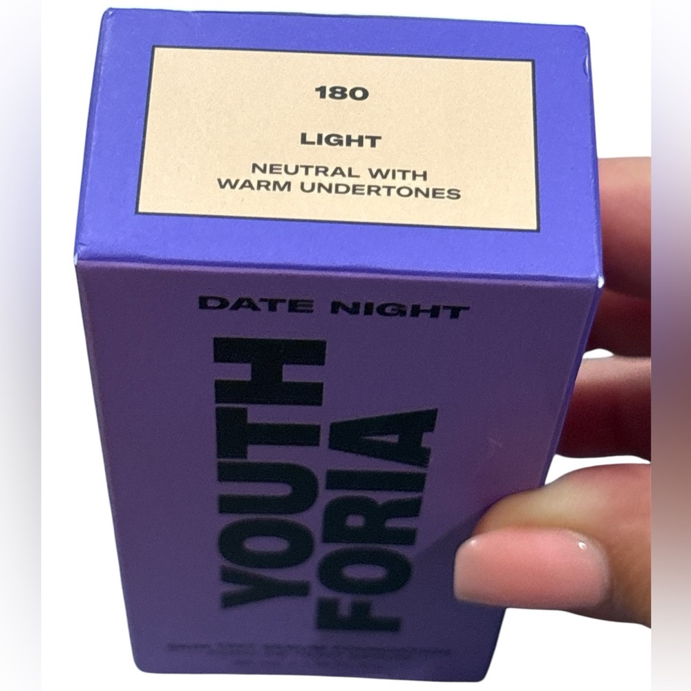 Youthforia Date Night Foundation - Light